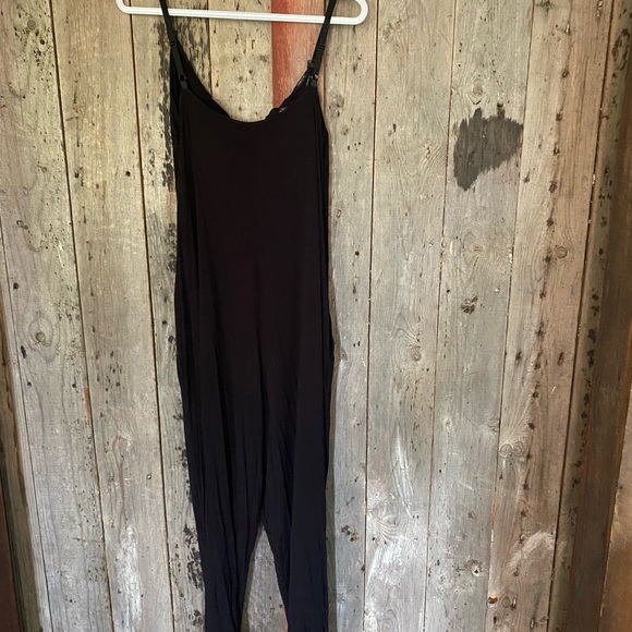 Maternity Romper - Picture 3 of 4